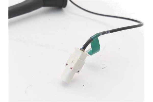 Recambio de antena electrica para volkswagen polo v (6r1) 1.4 advance referencia OEM IAM 6R0035849 6R0035501F 