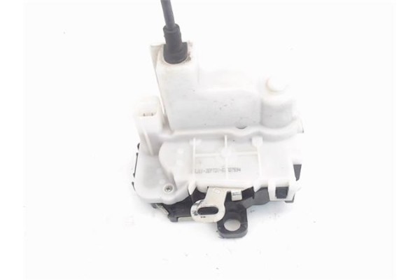 Recambio de cierre electromagnetico delantero derecho para fiat 500 1.2 referencia OEM IAM 3eptdx  