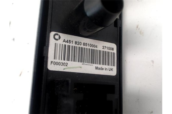 Recambio de interruptor luces emergencia para smart fortwo coupe 0.8 fortwo coupe cdi (33kw) (451.300) referencia OEM IAM A45182