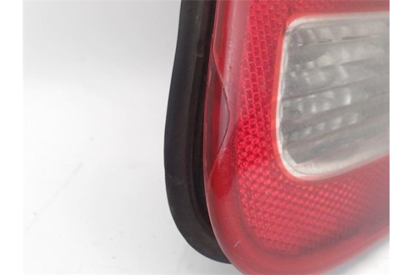 Recambio de piloto porton trasero derecho para saab 9-3 berlina referencia OEM IAM 12785764 25480204EU 