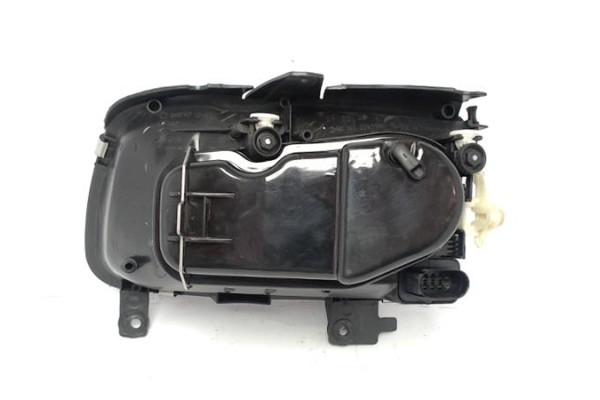 Recambio de faro delantero dcho para volkswagen polo iii berlina (6n2) referencia OEM IAM 6N1941018AA  