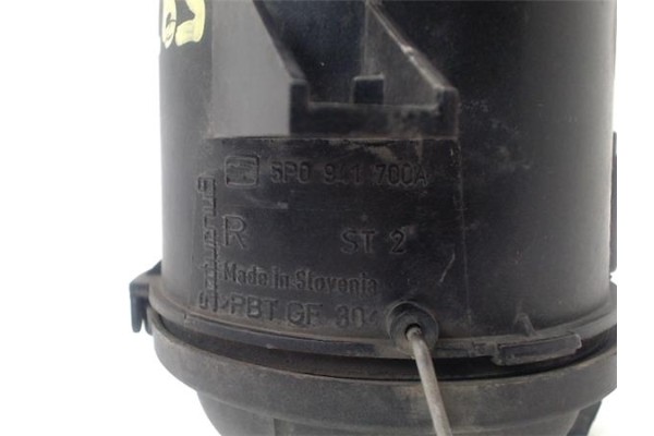 Recambio de faro antiniebla derecho para seat ibiza berlina (6j5) 1.4 tdi referencia OEM IAM 6J0941702B  