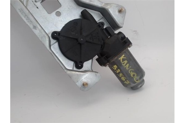 Recambio de mecanismo elevalunas delantero derecho para renault kangoo 4x4 1.9 rapid referencia OEM IAM 400664  