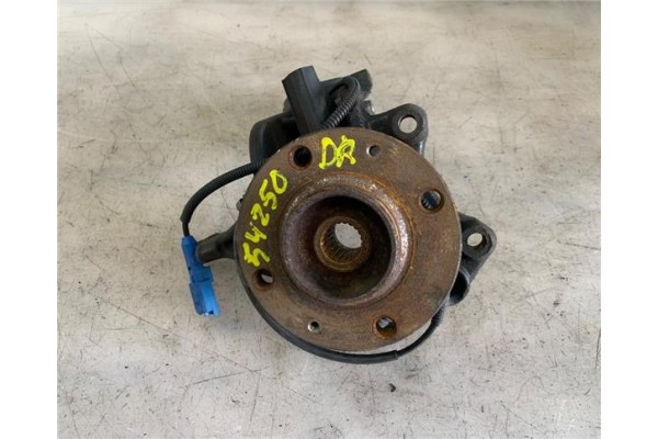 Recambio de mangueta trasero derecha para citroen c3 1.4 attraction referencia OEM IAM   