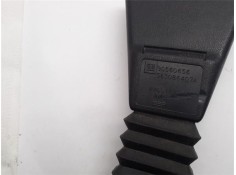 Recambio de anclaje cinturon delantero derecho para opel zafira a 1.8 16v referencia OEM IAM 90560656 5633086407A 