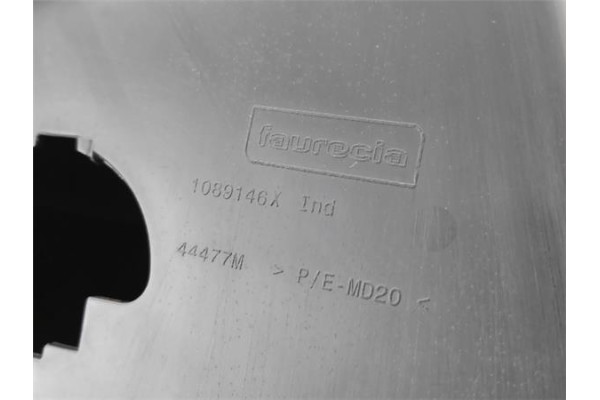 Recambio de guantera salpicadero para peugeot 2008 1.2 access referencia OEM IAM 96728471ZD 96738112ZD 