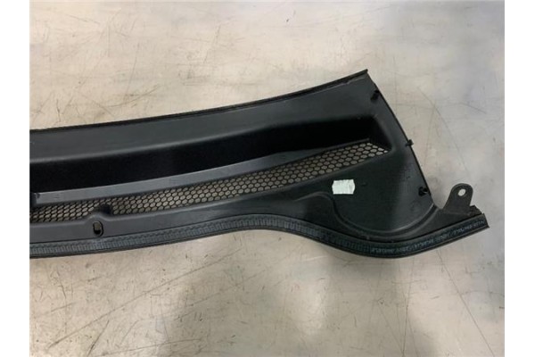 Recambio de torpedo para opel astra j berlina 5p 1.6 excellence referencia OEM IAM 13318718 13267105 