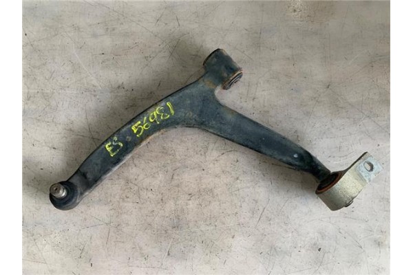 Recambio de brazo inferior delantero izquierdo para citroen berlingo 2.0 hdi referencia OEM IAM   