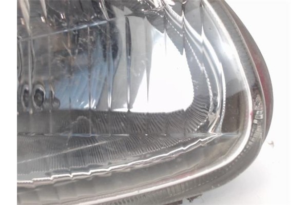 Recambio de faro delantero dcho para hyundai accent (x3) referencia OEM IAM 9210622060  