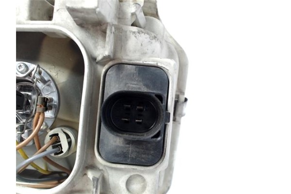 Recambio de faro delantero dcho para volkswagen passat berlina (3a2) referencia OEM IAM 357941018A  