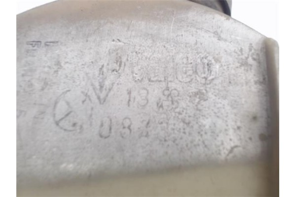 Recambio de faro delantero izquierdo para peugeot 205 berlina referencia OEM IAM 084388  