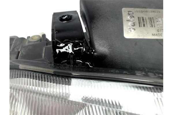 Recambio de faro delantero dcho para seat ibiza (6k2) referencia OEM IAM 087585 67740749 