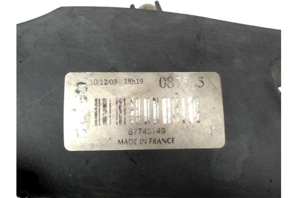 Recambio de faro delantero dcho para seat ibiza (6k2) referencia OEM IAM 087585 67740749 