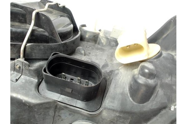 Recambio de faro delantero dcho para seat ibiza (6k2) referencia OEM IAM 087585 67740749 