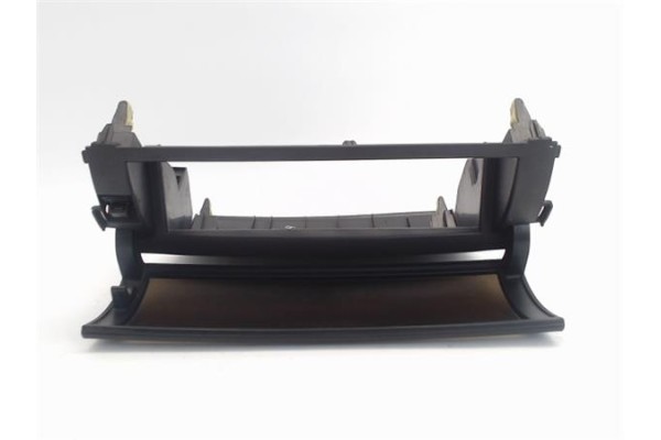 Recambio de embellecedor consola central para toyota prius (nhw20) híbrido basis referencia OEM IAM 5542047010 5541247010 