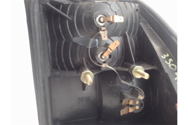 Recambio de piloto trasero izquierdo para saab 900 referencia OEM IAM 9122839  
