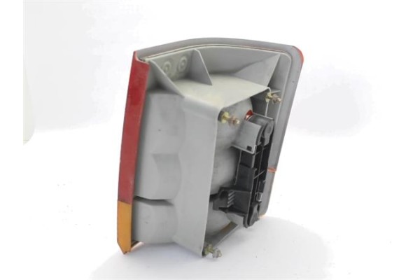 Recambio de piloto trasero derecho para land rover range rover (lp) 4.6 vogue (160kw) referencia OEM IAM STC8480  