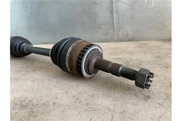 Recambio de palier delantero izquierdo para opel meriva 1.6 16v referencia OEM IAM   