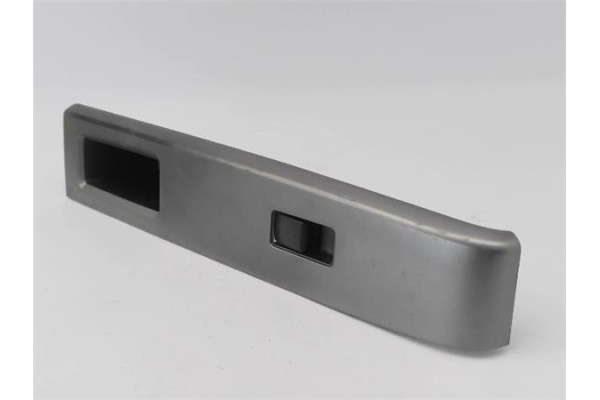 Recambio de mando elevalunas delantero derecho para mazda 5 2.0 referencia OEM IAM CD8566370  