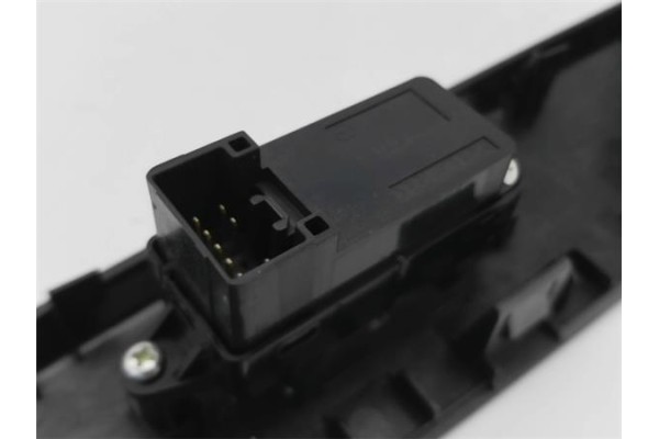 Recambio de mando elevalunas delantero derecho para mazda 5 2.0 referencia OEM IAM CD8566370  