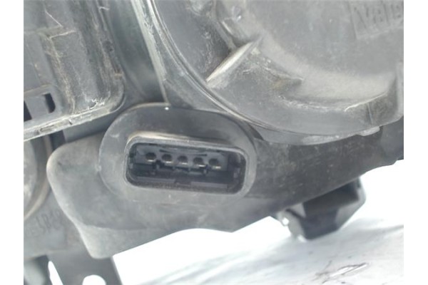 Recambio de faro delantero dcho para renault megane ii berlina 5p referencia OEM IAM 89307000 8200073221F 