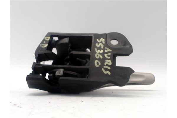 Recambio de manilla int. puerta delantero derecha para toyota auris (e15) 2.0 d-4d referencia OEM IAM 6920512220B4  