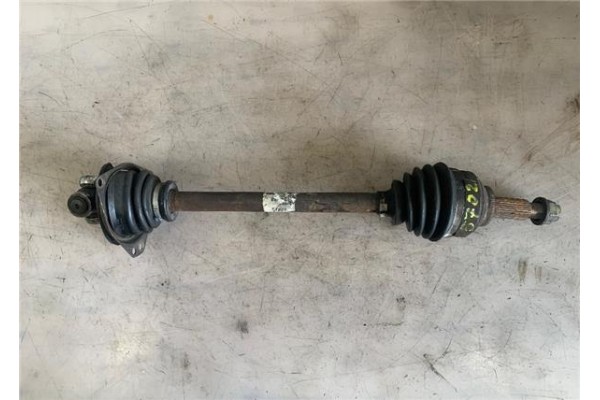 Recambio de palier delantero izquierdo para renault trafic ii combi 1.9 29 combi6 acristalado parcial referencia OEM IAM   