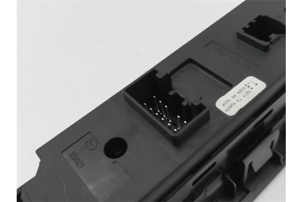 Recambio de mando elevalunas delantero izquierdo para mazda 5 2.0 referencia OEM IAM CC2966350A  