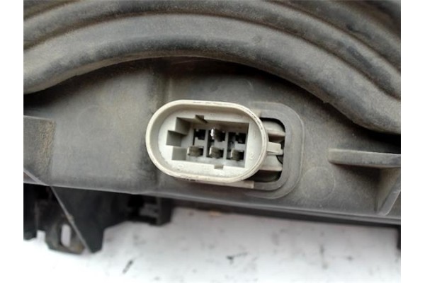 Recambio de faro delantero izquierdo para renault megane i classic (la0) referencia OEM IAM 7701672735 7700831 