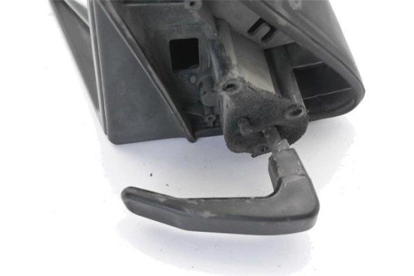 Recambio de retrovisor izquierdo para opel corsa a 1.3 gl referencia OEM IAM 90291745  