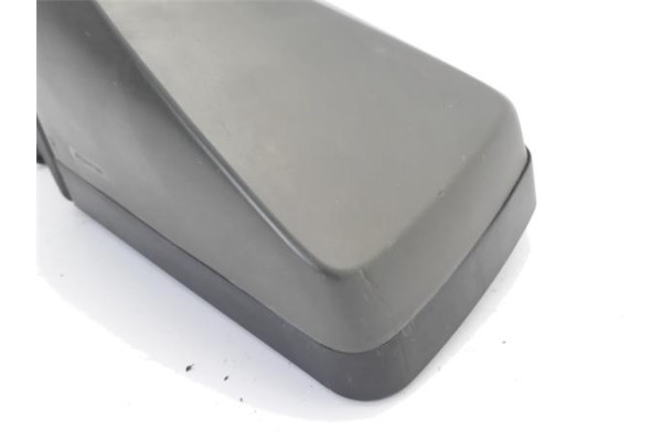 Recambio de retrovisor izquierdo para opel corsa a 1.3 gl referencia OEM IAM 90291745  