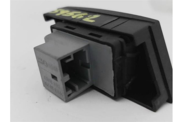 Recambio de mando elevalunas delantero derecho para seat ibiza (6l1) 1.9 tdi referencia OEM IAM 6L0959856  