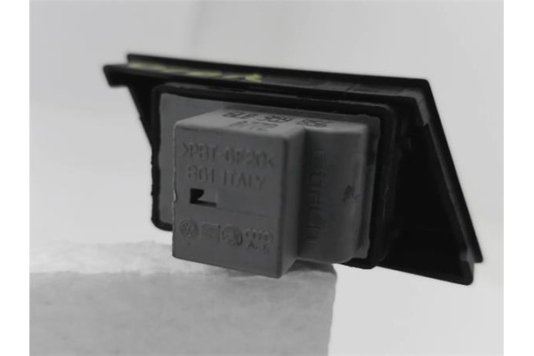 Recambio de mando elevalunas delantero derecho para seat ibiza (6l1) 1.9 tdi referencia OEM IAM 6L0959856  