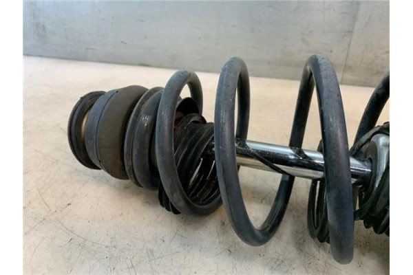 Recambio de amortiguador delantero derecho para volkswagen golf iv berlina (1j1) 1.9 tdi referencia OEM IAM 1J0413031BH  