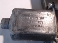 Recambio de mecanismo elevalunas delantero derecho para mitsubishi colt cz3 berl. 5 (z30a) 1.1 inform (d) referencia OEM IAM 013