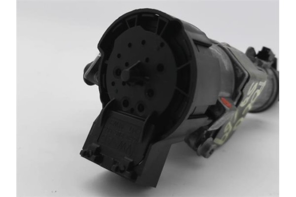 Recambio de clausor para volkswagen polo v (6r1) 1.4 advance referencia OEM IAM 5K0837202Q 6R0905851B 