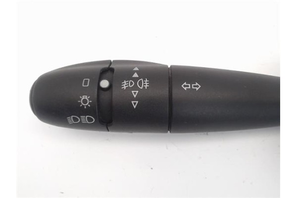 Recambio de mando intermitencia para citroen c2 1.4 referencia OEM IAM 96576781XT 203887 