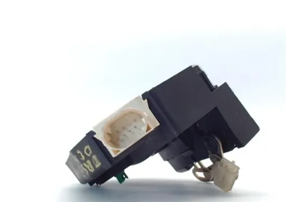 Recambio de cierre electromagnetico trasero derecho para rover rover 75 (rj) 1.8 comfort referencia OEM IAM FQM000080  