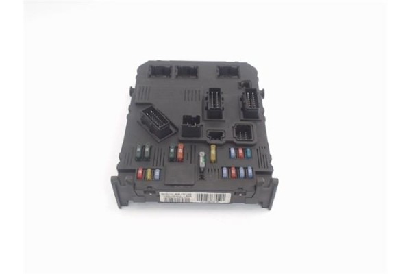 Recambio de centralita para citroen c2 1.4 referencia OEM IAM 9653667280  