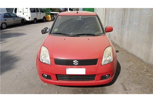 suzuki swift iii (sg) del año 
