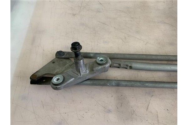 Recambio de motor limpiaparabrisas delantero para renault modus i 1.5 dci (fp0f, jp0f) referencia OEM IAM 390241777  