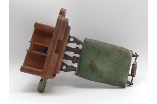 Recambio de regulador ventilador climatizacion para peugeot boxer (230) furgón bat.2850mm 2.5 1400 d referencia OEM IAM   