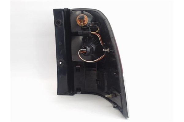 Recambio de piloto trasero izquierdo para saab 9-5 berlina referencia OEM IAM 4914651 4564456 