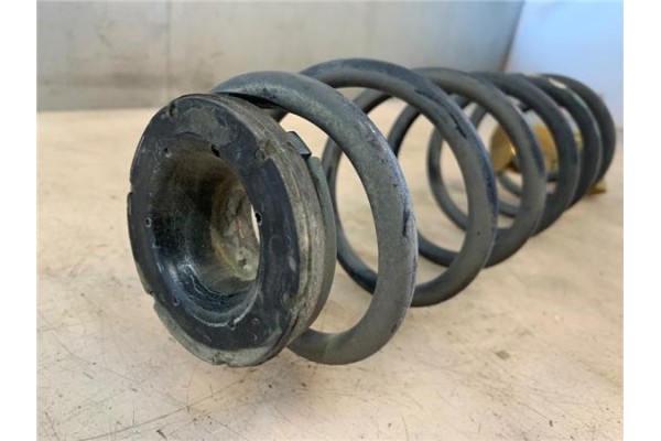 Recambio de muelle derecho suspension trasero para volkswagen golf iv berlina (1j1) 1.9 tdi referencia OEM IAM 1J0511115AK  