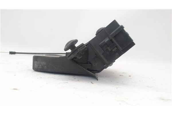 Recambio de cierre electromagnetico porton para ford c-max (cb3) referencia OEM IAM 3M51R442A66AK 01041119001 