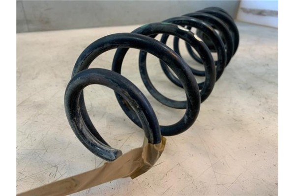 Recambio de muelle izquierdo suspension trasero para volkswagen golf iv berlina (1j1) 1.9 tdi referencia OEM IAM 1J0511115AK  