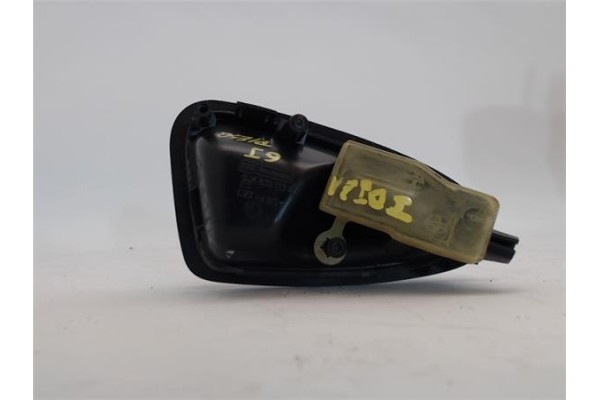 Recambio de manilla int. puerta trasero izquierda para seat ibiza berlina (6j5) 1.4 referencia OEM IAM 6J4839113  