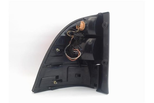 Recambio de piloto trasero derecho para saab 9-5 berlina referencia OEM IAM 4564464  