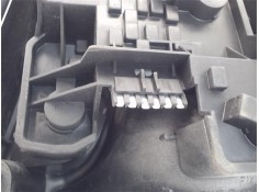 Recambio de piloto trasero izquierdo para rover 400 fastback (rt) 416 si referencia OEM IAM XFB101050  