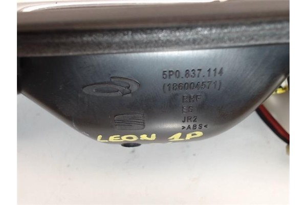 Recambio de manilla int. puerta delantero derecha para seat leon (1m1) 1.9 tdi referencia OEM IAM 5P0837114  